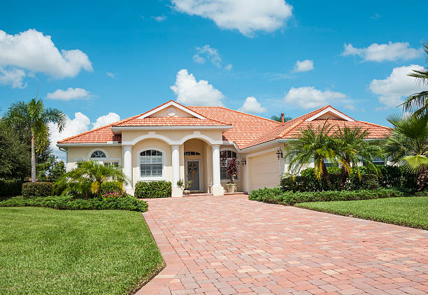 Best Driveway Resurfacing Pavers  in Manor, TX